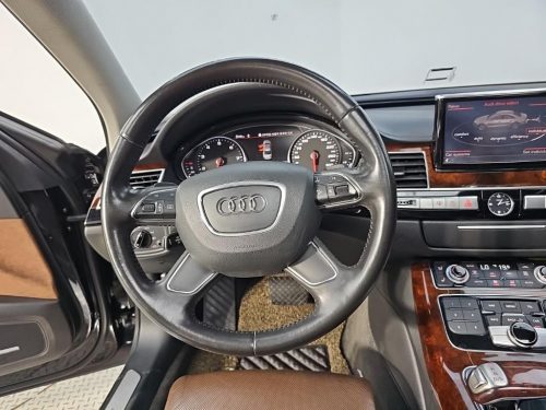 아우디 뉴A8 4.2 FSI 콰트로 사진 9