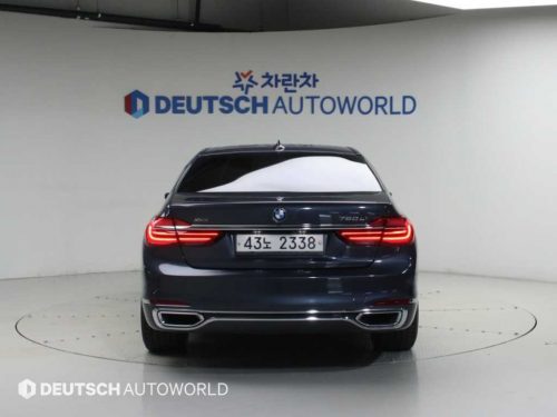 BMW 7시리즈 (G11) 750Li xDrive 사진 모두보기