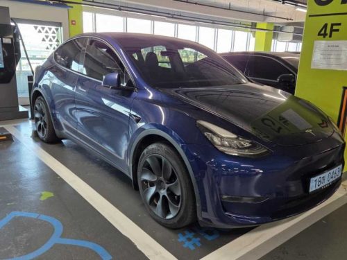 테슬라 모델 Y 롱 레인지 사진 2
