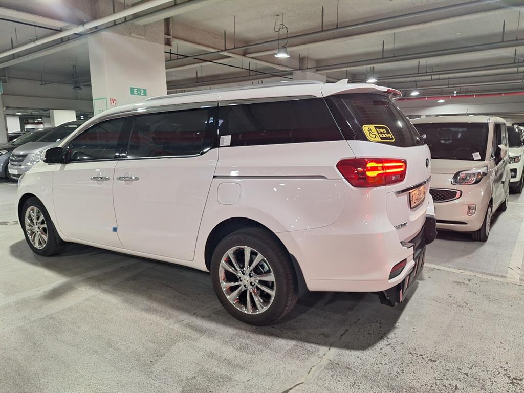 기아 더 뉴 카니발 이지무브 사진 4