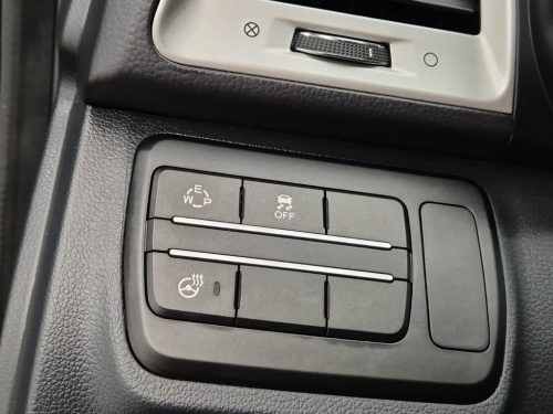 KG모빌리티(쌍용) 티볼리 가솔린 2WD 1.6 LX 사진 모두보기