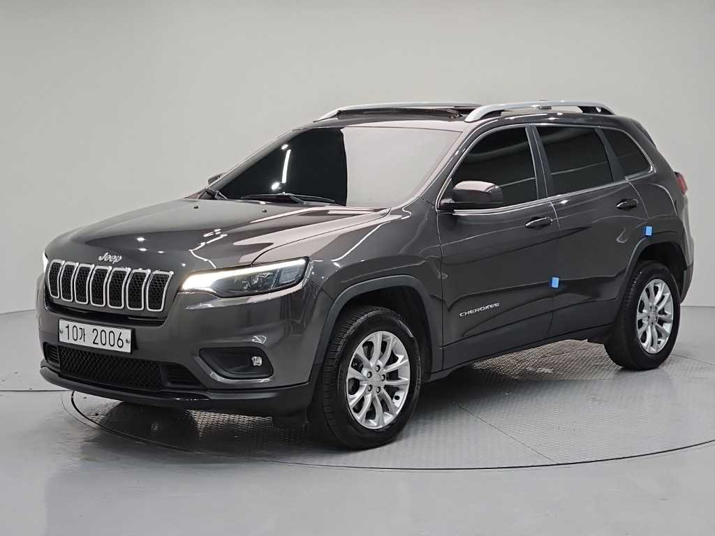지프 체로키(KL) 2.4 론지튜드 AWD