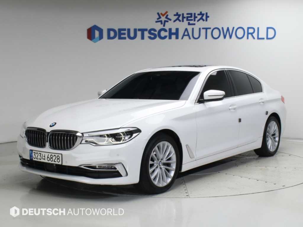 BMW 5시리즈 (G30) 520d 럭셔리 플러스 사진 1