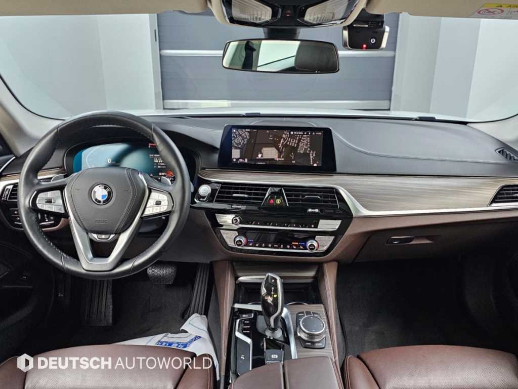 BMW 5시리즈 (G30) 520d 럭셔리 플러스 사진 7