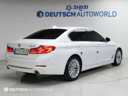 BMW 5시리즈 (G30) 520d 럭셔리 플러스 사진 2