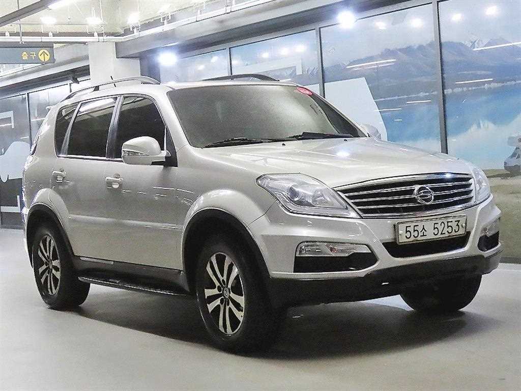 KG모빌리티(쌍용) 렉스턴W 2.0 4WD RX7 사진 1