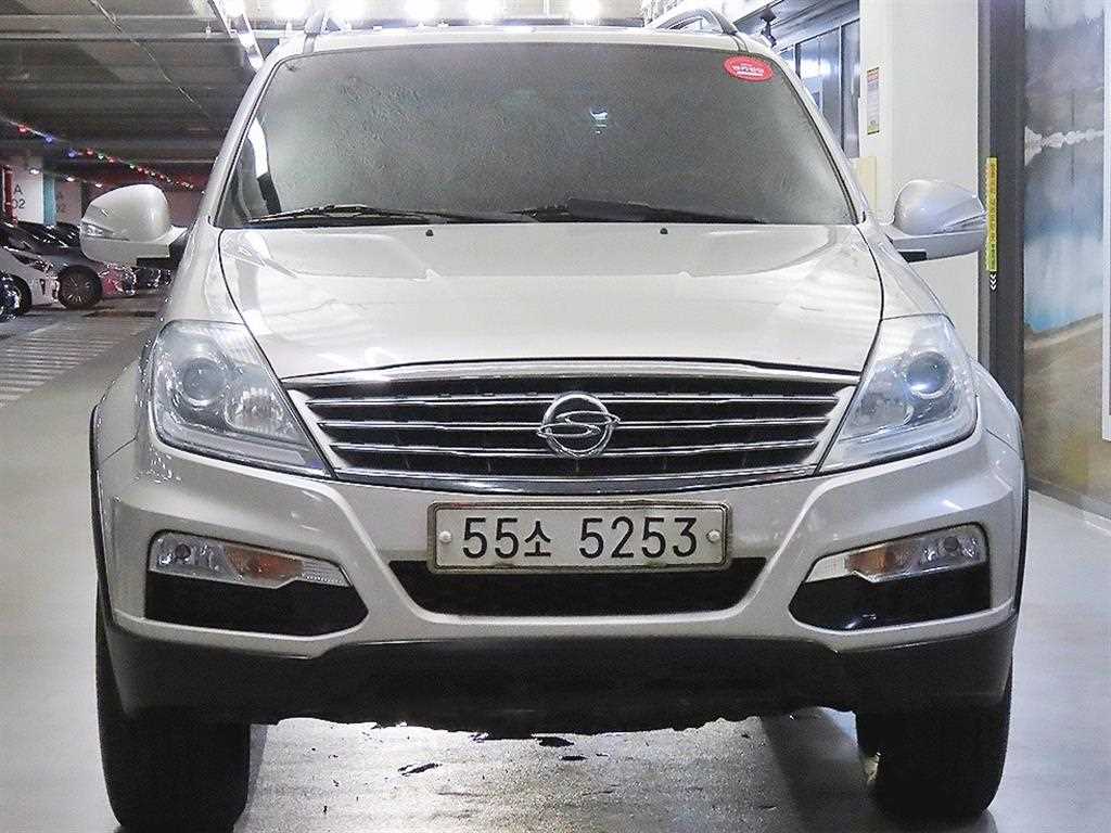 KG모빌리티(쌍용) 렉스턴W 2.0 4WD RX7 사진 2