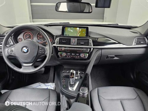 BMW 3시리즈 (F30) 320d 사진 모두보기