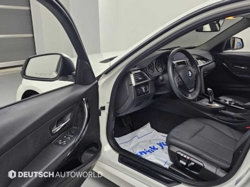 BMW 3시리즈 (F30) 320d 사진 11