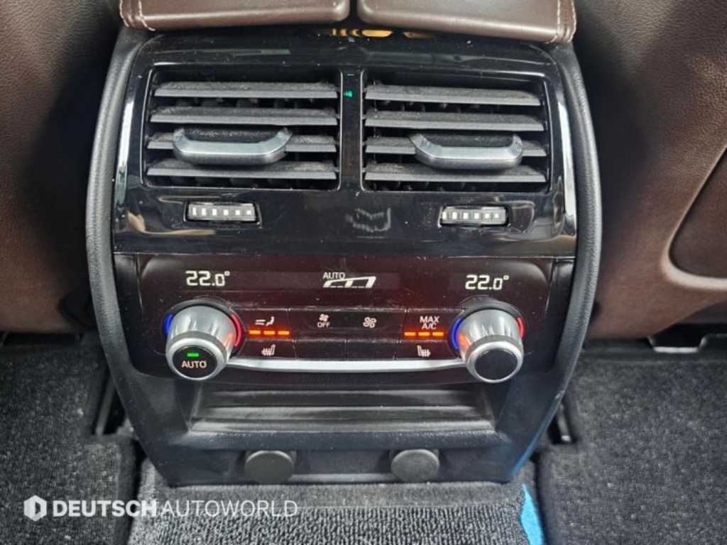 BMW 5시리즈 (G30) 530i xDrive M 스포츠 플러스 사진 16