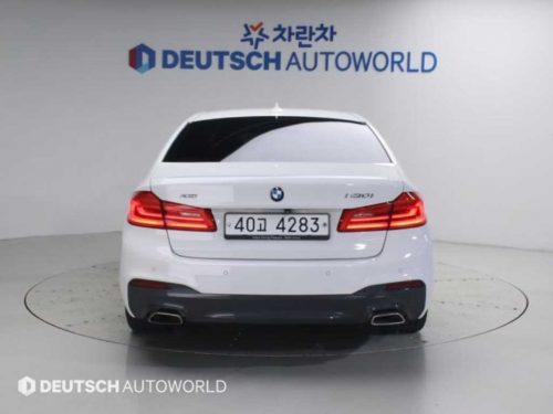 BMW 5시리즈 (G30) 530i xDrive M 스포츠 플러스 사진 4