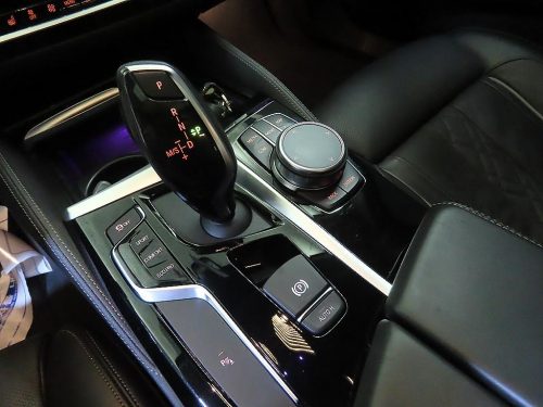 BMW 5시리즈 (G30) 520d M 스포츠 플러스 사진 12