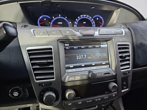 KG모빌리티(쌍용) 코란도투리스모 4WD RX 사진 14