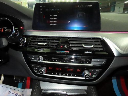 BMW 5시리즈 (G30) 530i M 스포츠 사진 11