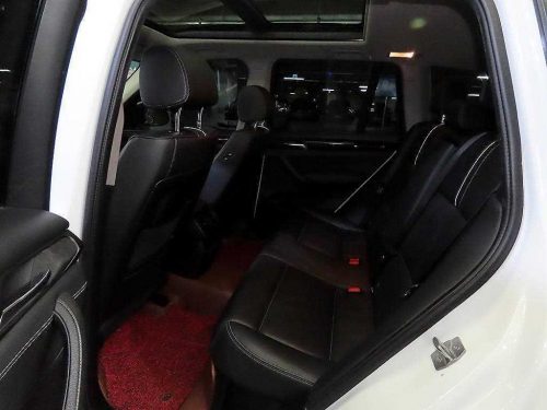 BMW X3 (F25) xDrive 20d xLine 사진 모두보기