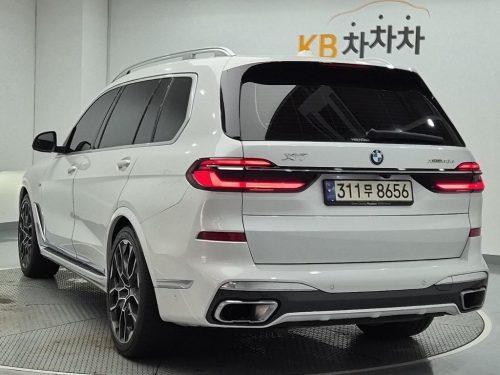 BMW X7 (G07) xDrive 40d M 스포츠 사진 3