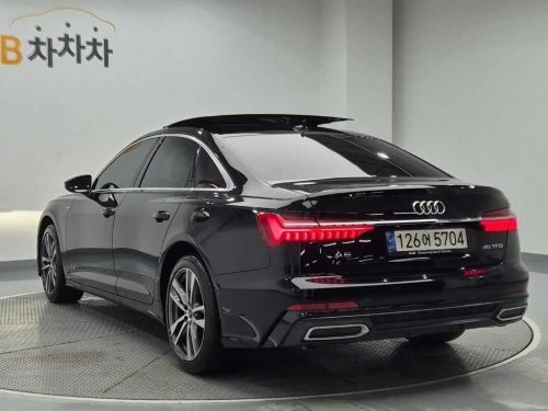 아우디 A6 (C8) 45 TFSI 프리미엄 사진 2