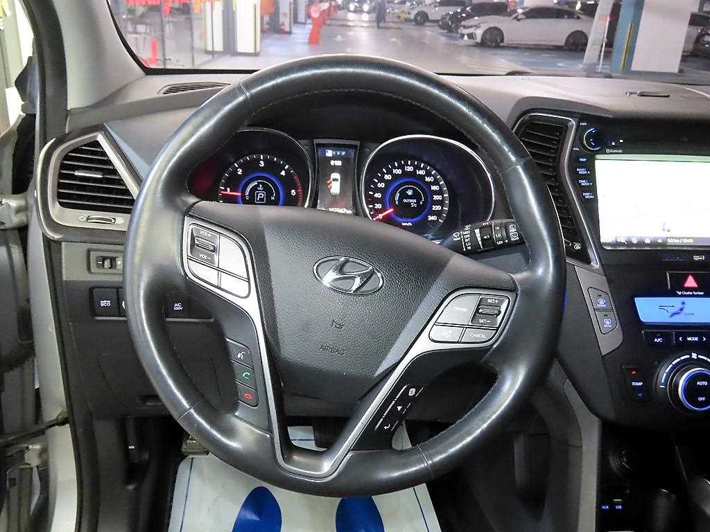 현대 맥스크루즈 R2.2 4WD 익스클루시브 사진 8