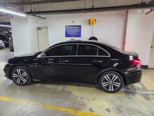 벤츠 A클래스 W177 A220 세단 사진 3