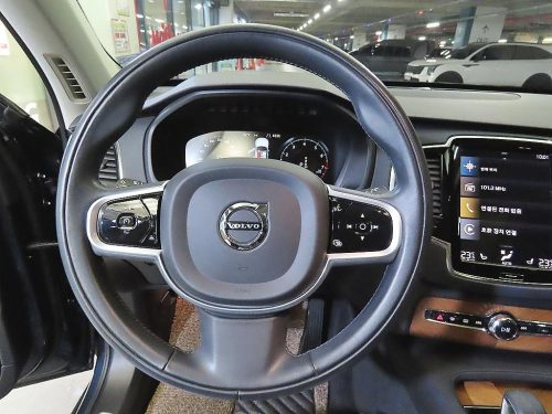 볼보 XC90 2세대 2.0 B6 AWD 사진 8