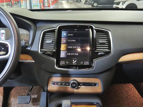 볼보 XC90 2세대 2.0 B6 AWD 사진 11