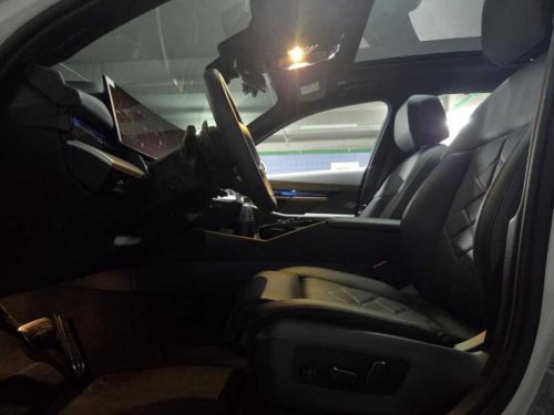 BMW 5시리즈 (G60) 530i xDrive 사진 11