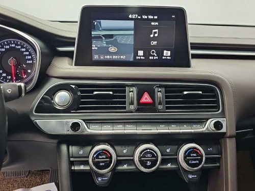 제네시스 G70 2.0T 사진 10
