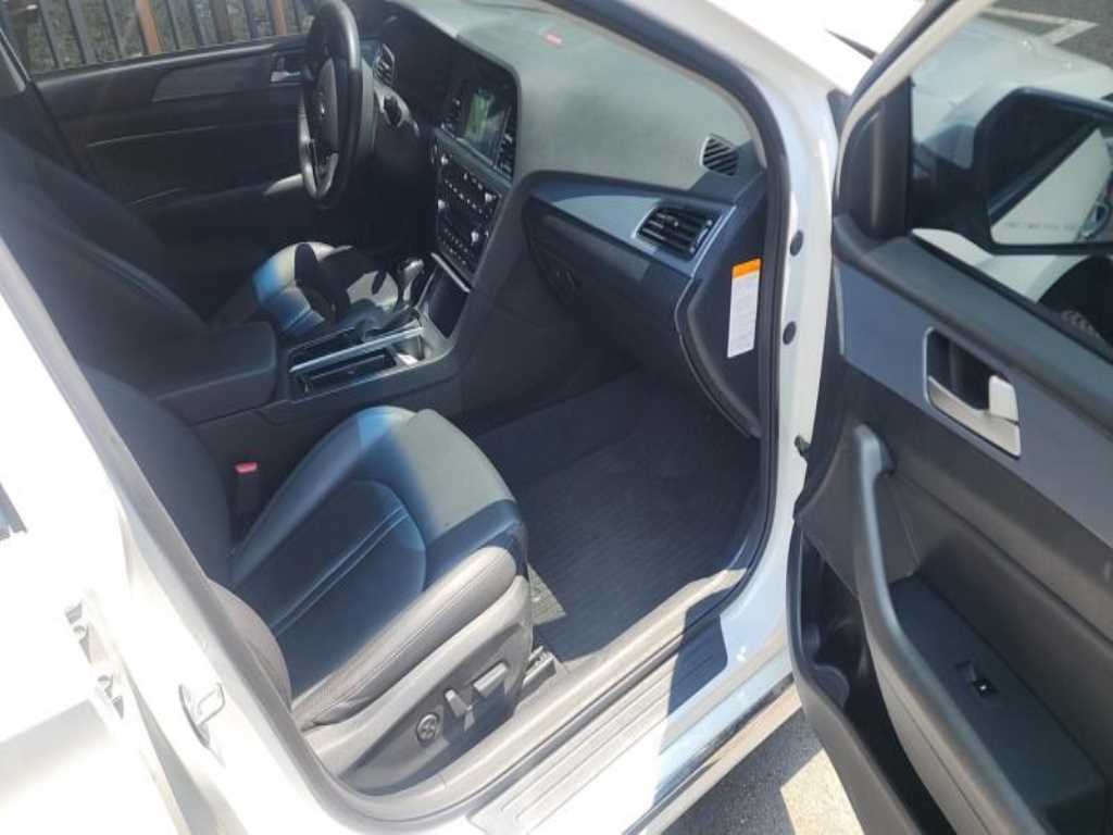 현대 LF 쏘나타 PHEV 프리미엄 사진 15