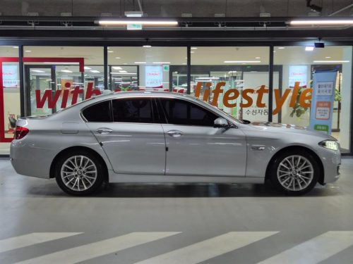 BMW 5시리즈 (F10) 520d 럭셔리 플러스 사진 3