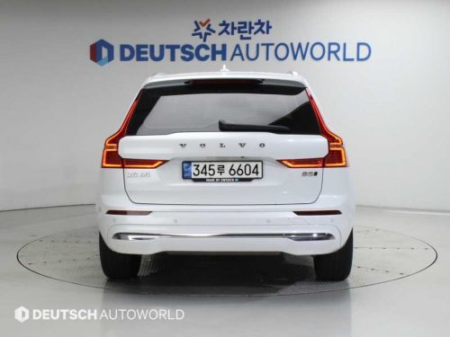 볼보 XC60(2세대) B5 AWD 인스크립션 사진 모두보기