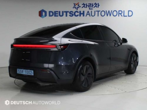테슬라 모델 Y RWD 사진 2
