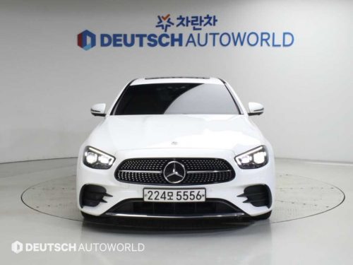 벤츠 E-클래스 W213 E220d 4MATIC AMG라인 사진 3
