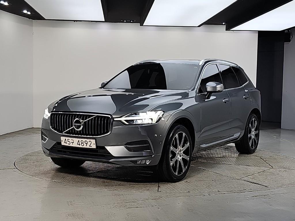 볼보 XC60(2세대) B5 AWD 인스크립션