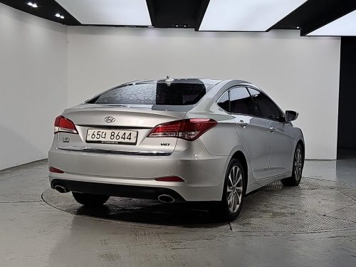현대 i40Saloon 1.7 VGT SMART 사진 모두보기