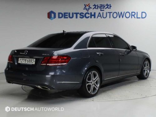 벤츠 E-클래스 W212 E250 블루텍 4MATIC 아방가르드 사진 2