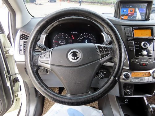 KG모빌리티(쌍용) 뉴코란도C 4WD 2.0 어드벤처 사진 8