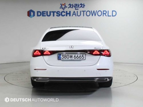 벤츠 E-클래스 W214 E300 4MATIC 사진 모두보기