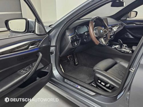 BMW 5시리즈 (G30) 540i xDrive 럭셔리 플러스 사진 11