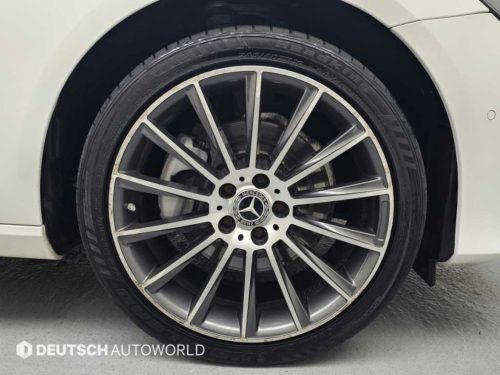 벤츠 E-클래스 W213 E220d 아방가르드 사진 5