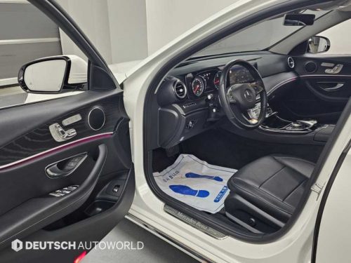 벤츠 E-클래스 W213 E220d 아방가르드 사진 11