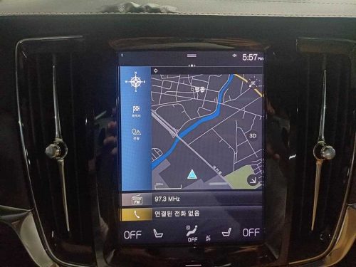 볼보 V90 크로스컨트리 T5 프로 AWD 사진 8