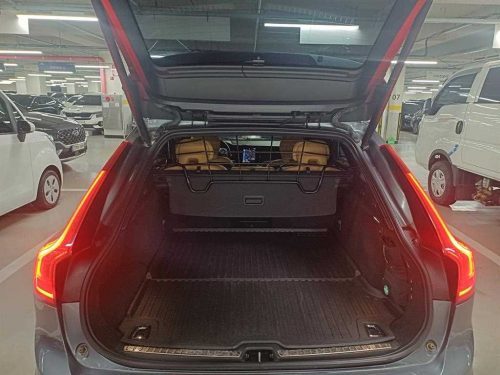 볼보 V90 크로스컨트리 T5 프로 AWD 사진 18