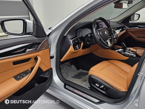 BMW 5시리즈 (G30) 520i 럭셔리 사진 11