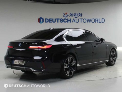 BMW 7시리즈 (G70) 750e xDrive M 스포츠 사진 2