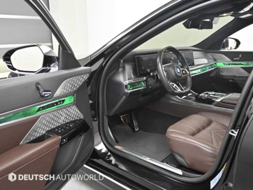 BMW 7시리즈 (G70) 750e xDrive M 스포츠 사진 11