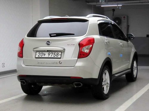 KG모빌리티(쌍용) 뉴코란도C 4WD 2.0 CVS 사진 모두보기