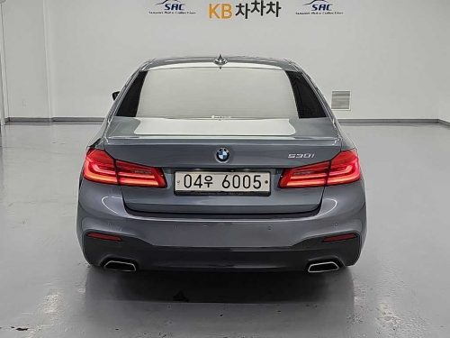 BMW 5시리즈 (G30) 530i M 스포츠 플러스 사진 3