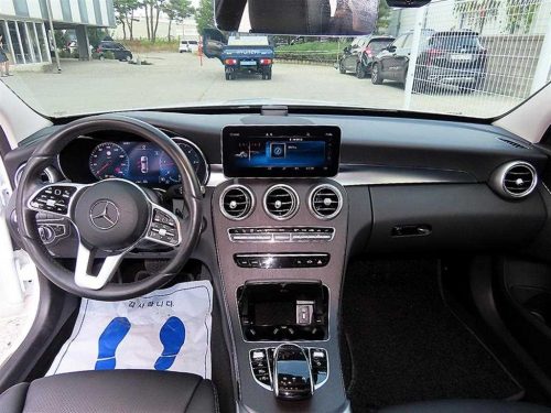 벤츠 C클래스 W205 C220 d 4MATIC 아방가르드 사진 모두보기