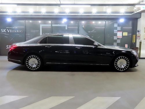 벤츠 S클래스-W222 마이바흐 S 560 4MATIC 사진 3
