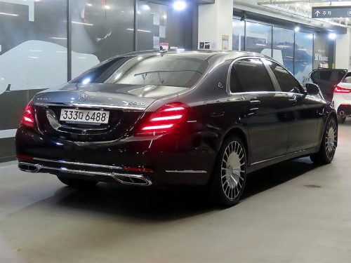 벤츠 S클래스-W222 마이바흐 S 560 4MATIC 사진 4